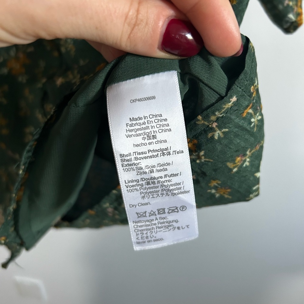 Madewell “ Silk Evie Tie-Sleeve Top in Fresh Sprigs” size 2 - Picture 4 of 8